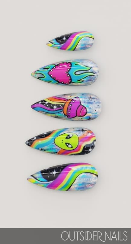 Галерея мода Маникюр Outsider Nails #1